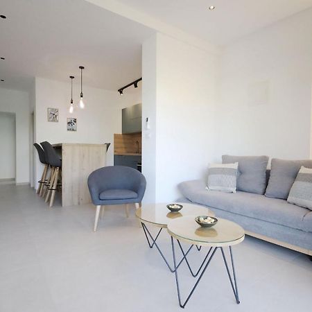 מדולין Apartments Maestral מראה חיצוני תמונה