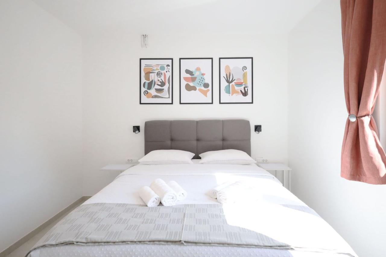 מדולין Apartments Maestral מראה חיצוני תמונה