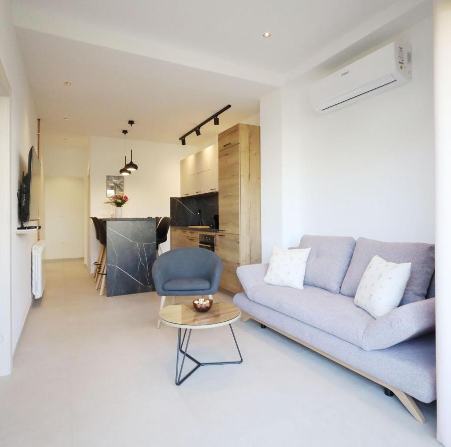 מדולין Apartments Maestral מראה חיצוני תמונה