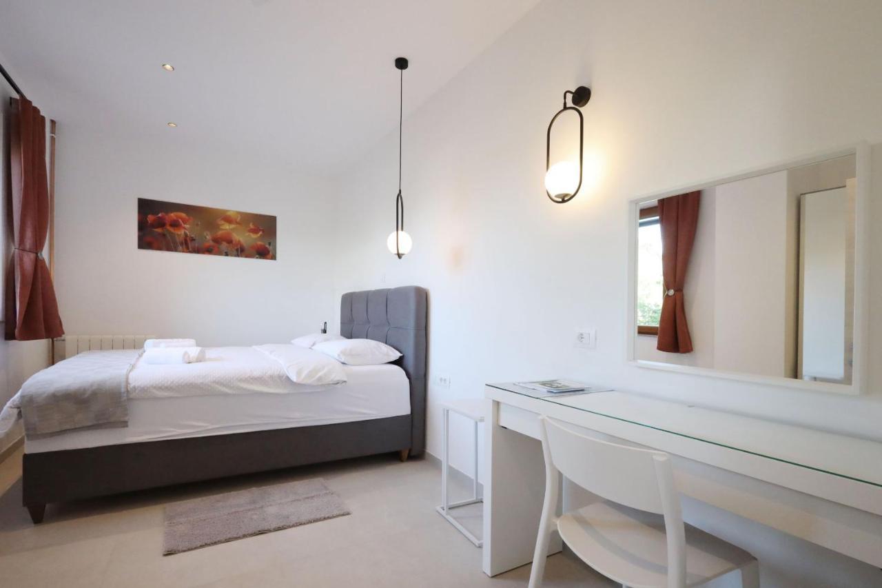 מדולין Apartments Maestral מראה חיצוני תמונה