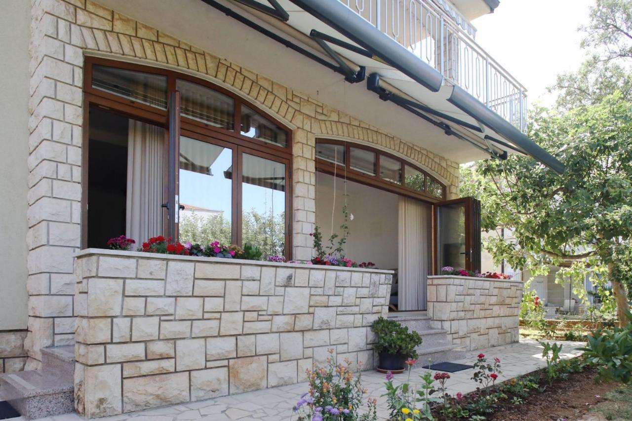 מדולין Apartments Maestral מראה חיצוני תמונה